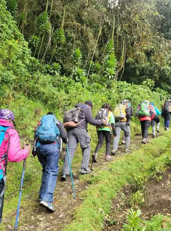5-Day Mount Meru Trekking Tour