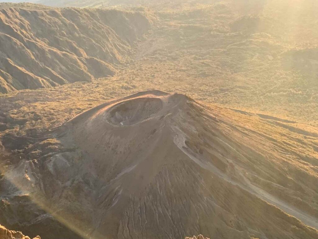 4 days mount meru trek